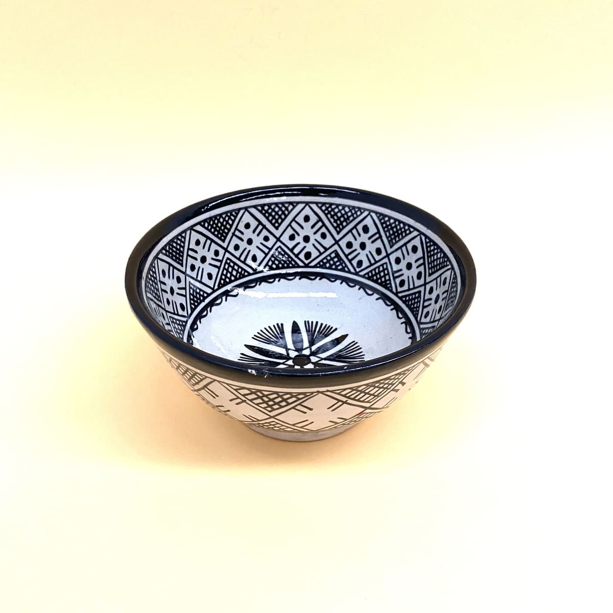 Zwart-witte Arabische slakom in Berberstijl, 18 cm