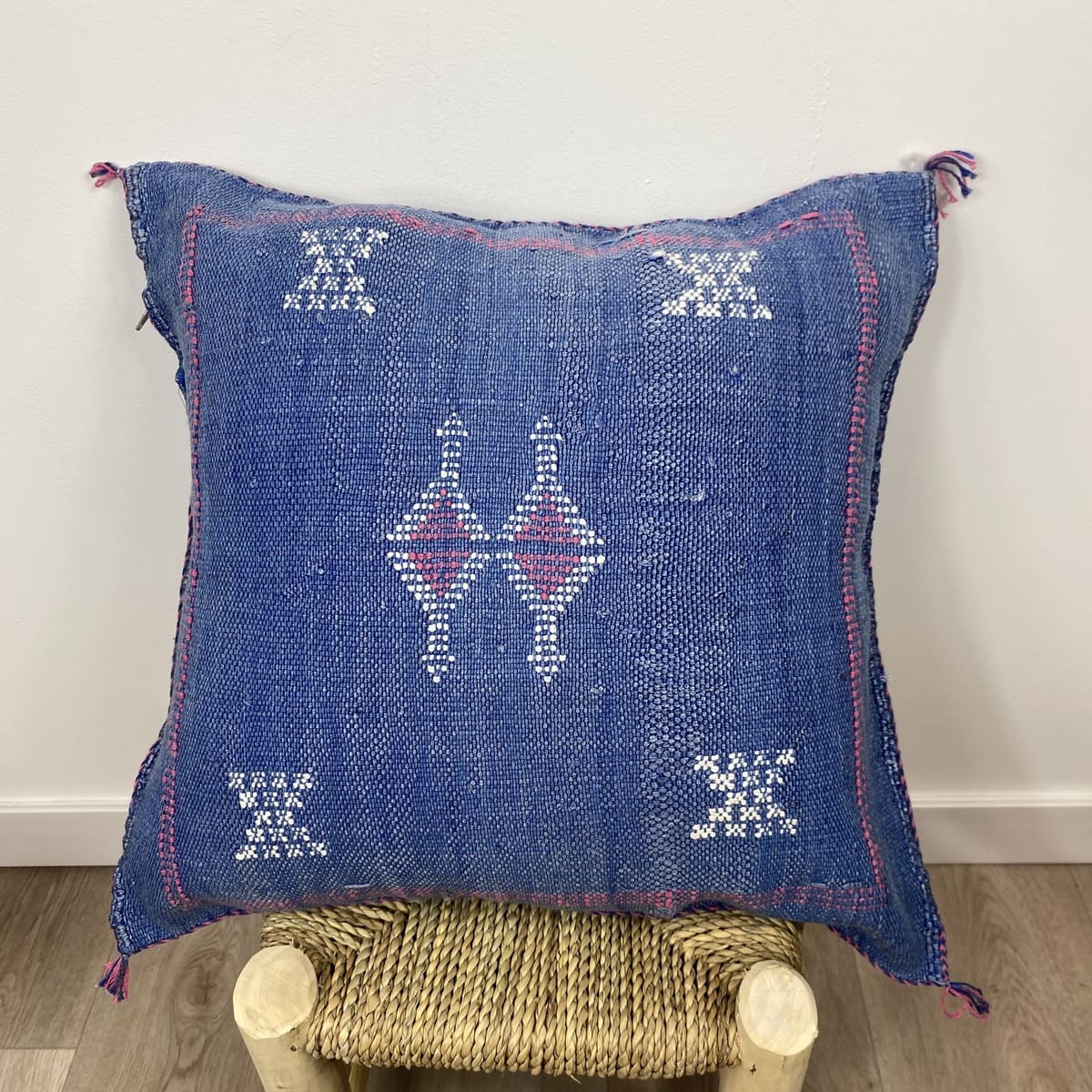 cojín seda cactus azul