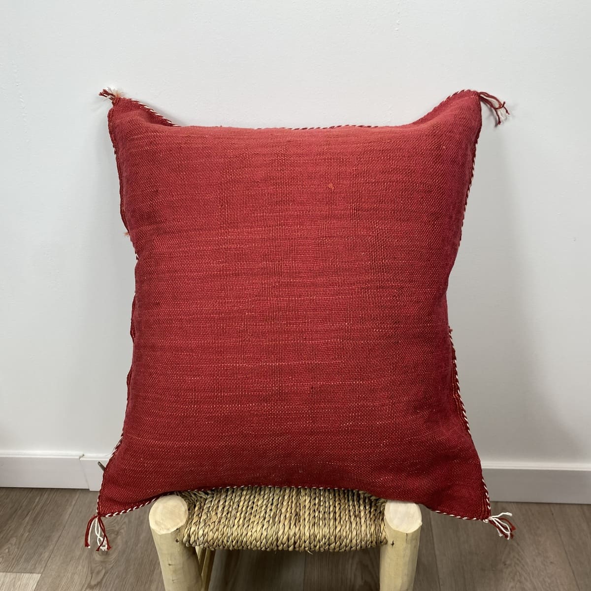 cojín seda de cactus rojo espalda