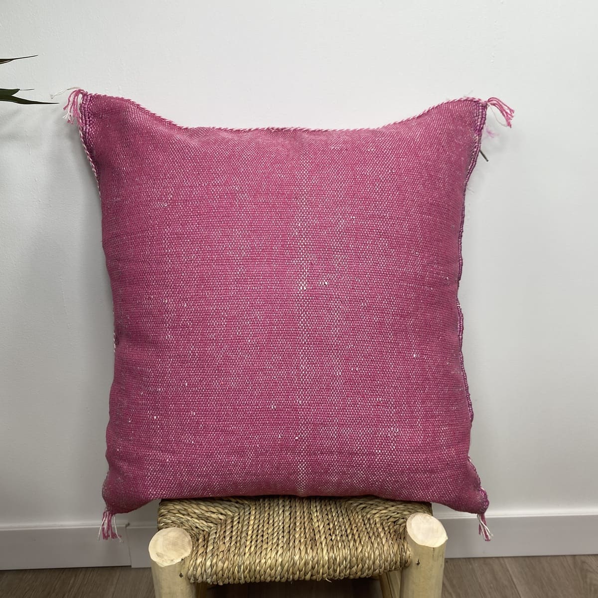 cojín seda de cactus rosa espalda