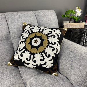 Funda de cojín árabe floral blanco y negro MK12