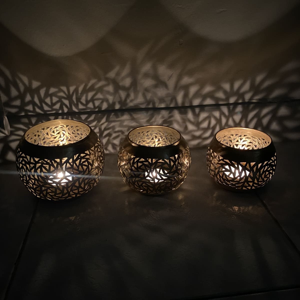 Set van 3 Arabische koperen kandelaars