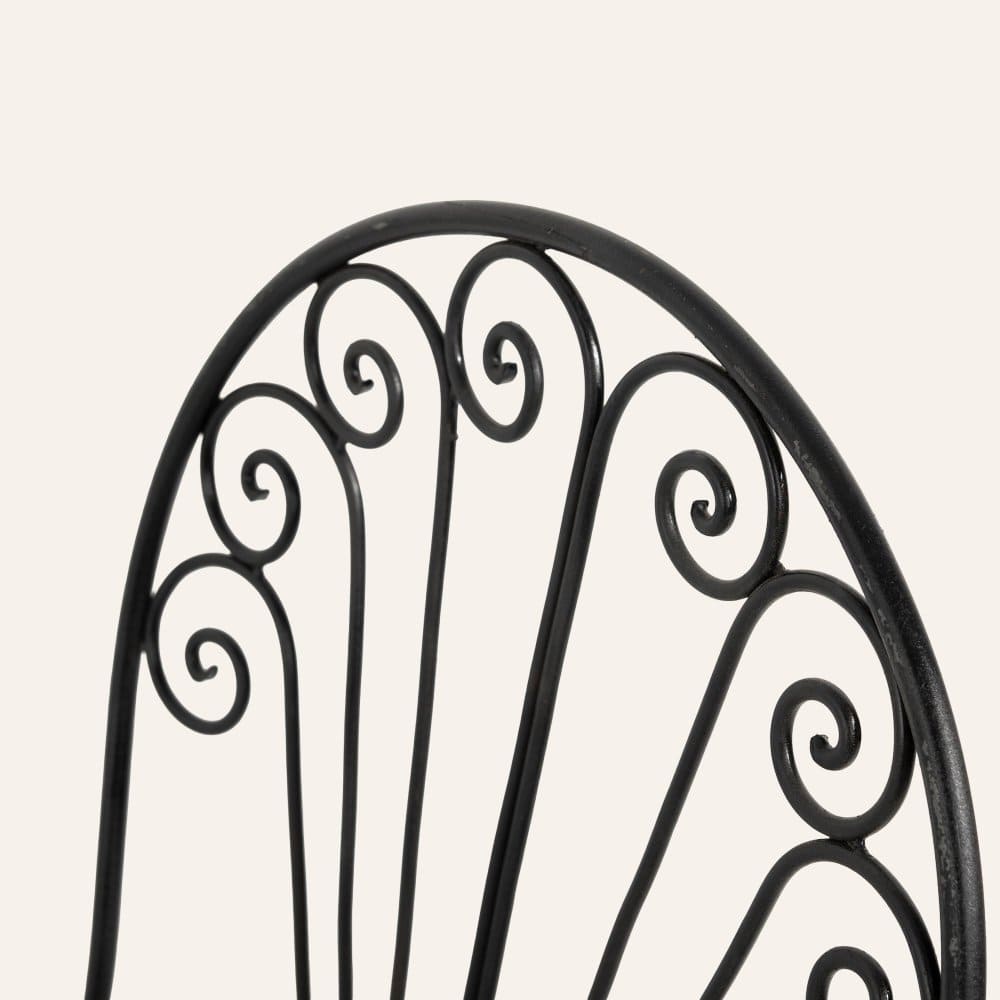 silla marroquí de forja plegable negra detalle